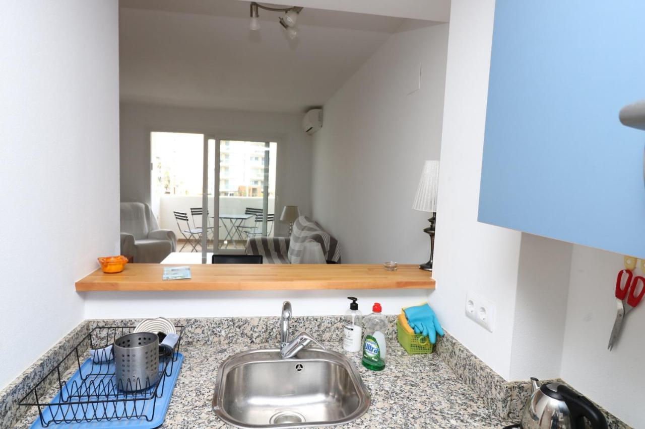 R. Marine II Apartment Roses Luaran gambar